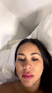 MissIsabellaV's Live XXX Chat