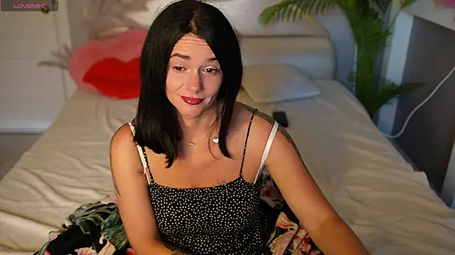 Show modela kissiikate na web-kameri