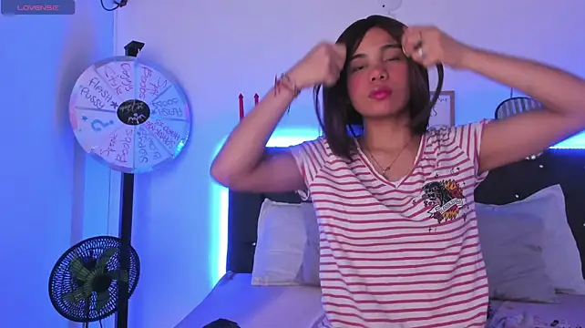 ElviraHancock_ 라이브 XXX 채팅