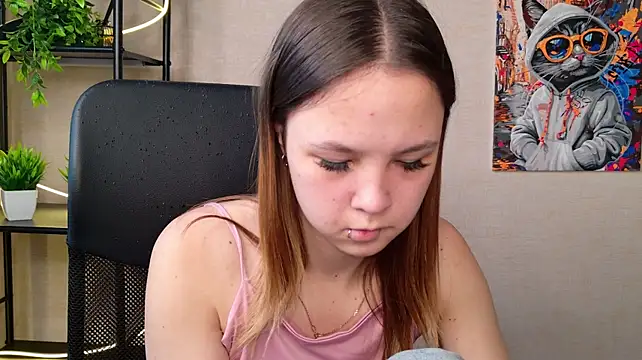 Miraven Chat XXX in diretta