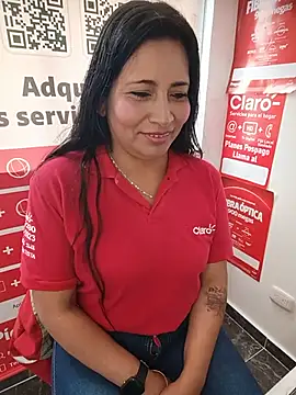 Chat +18 de Shaila_1_1 ao vivo