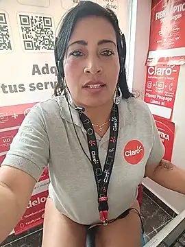 Chat +18 de Shaila_1_1 ao vivo