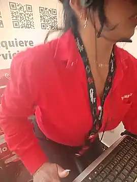 Shaila_1_1 webkamerás műsora