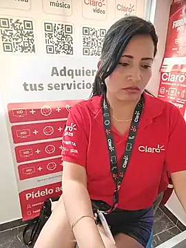 Pertunjukan Kamera Web Shaila_1_1