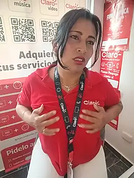 Shaila_1_1: απευθείας συνομιλία ΧΧΧ