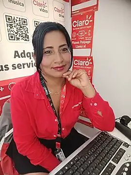 Shaila_1_1's Live XXX Chat
