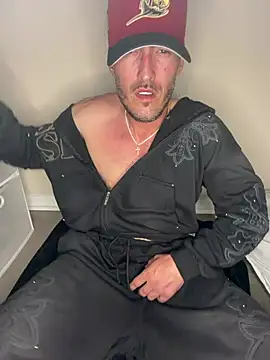 LueVille6 Show in webcam