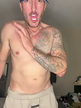 LueVille6 Webcam show