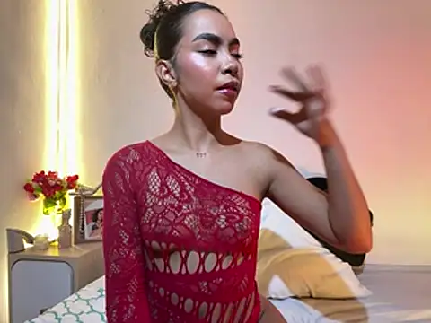 Show modela TamaraMontielP na web-kameri