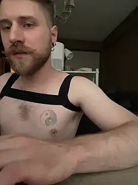 Dan_Steel Show in webcam