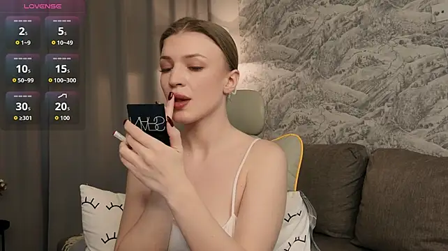 Kaiasky Adlı Modelin Canlı XXX Sohbeti
