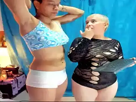 Webkamerová show Tokyochantelle1