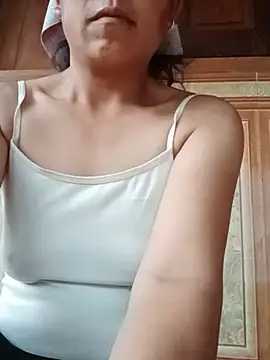 Lily_sexxy4233 在線直播表演