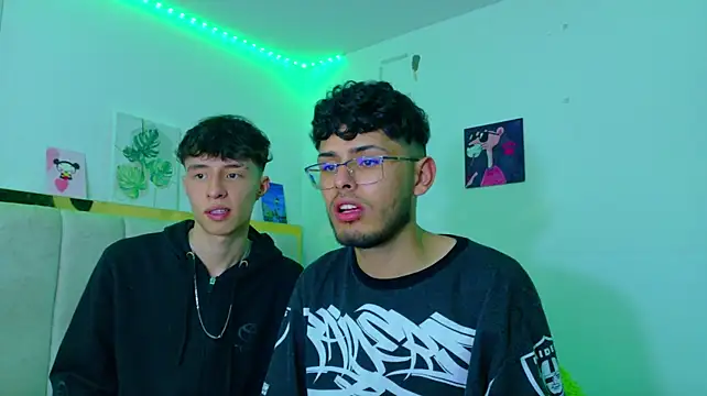 Zaylune Pertunjukan Webcam