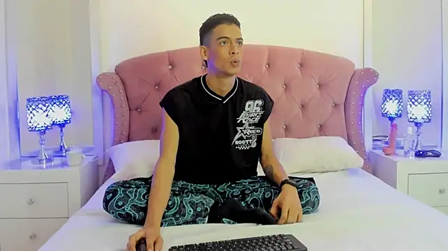 Show de webcam de Axel_Collin7