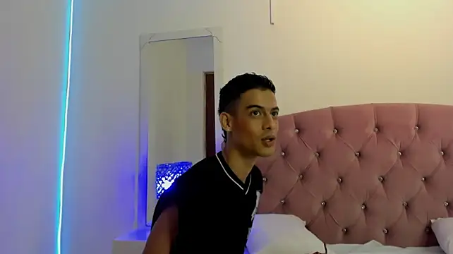 Axel_Collin7 – webcam-show