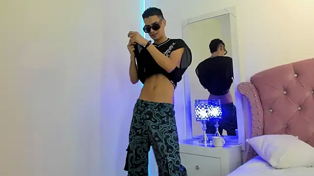 Show de Axel_Collin7 na webcam