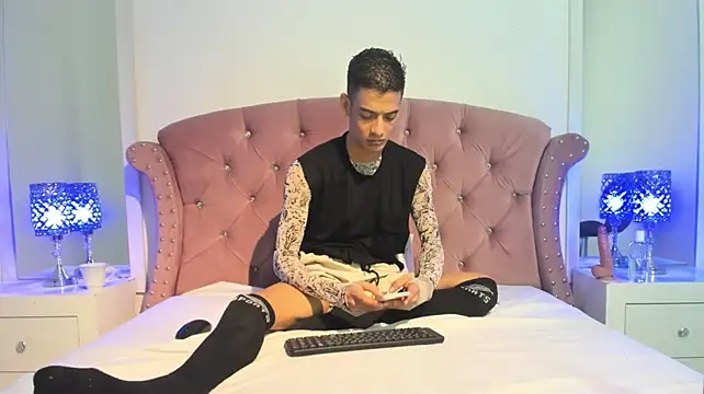 Show modela Axel_Collin7 na web-kameri