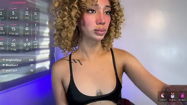Your_fantasyXgirl 网络视讯表演