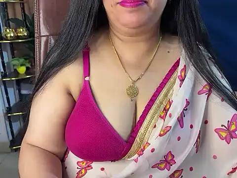 Show modela curvy_bhabhi6 na web-kameri