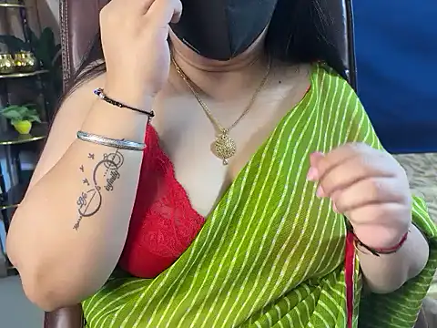 Curvy_Vincy4's Webcam Show
