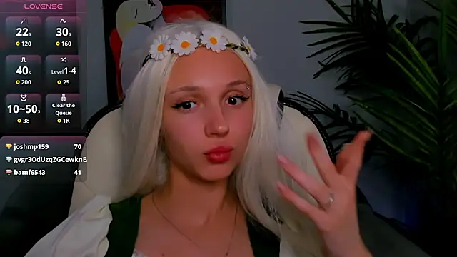 Show modela EmmaGil na web-kameri