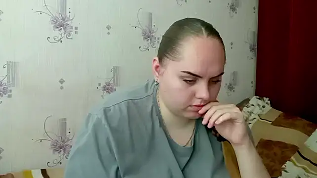 Baby-Belle Adlı Modelin Canlı XXX Sohbeti