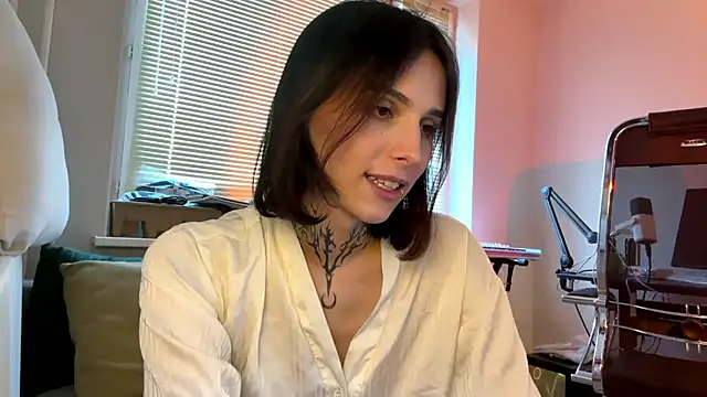 SweetFemBoyy Adlı Modelin Web Kamerası Şovu