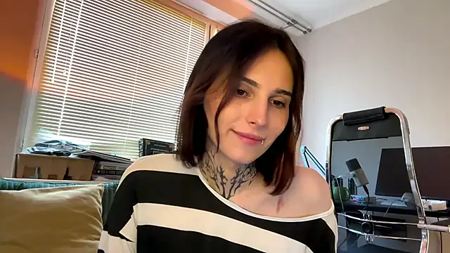 SweetFemBoyy webkamerás műsora