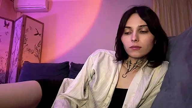 SweetFemBoyy Webcam-Show