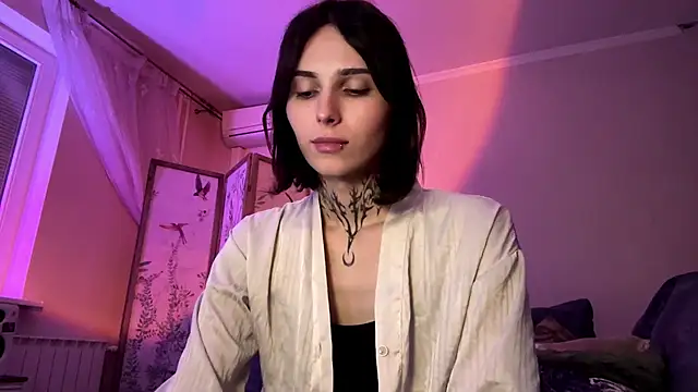 SweetFemBoyy webkamerás műsora