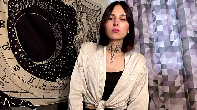 SweetFemBoyyn Webbikameraesitys