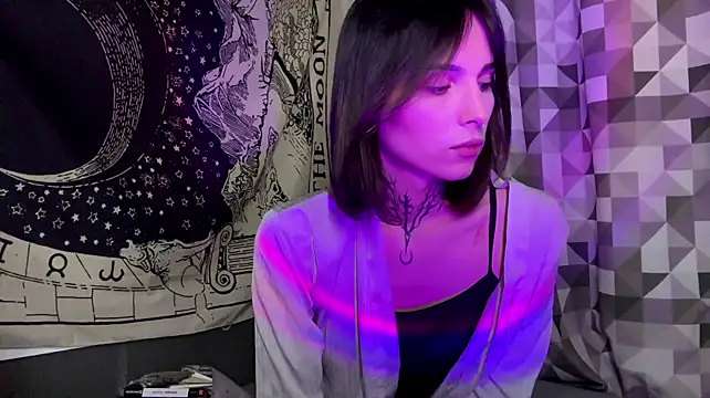 SweetFemBoyy: вебкам-шоу