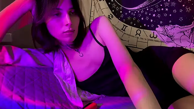 Pokazy przed kamerką – SweetFemBoyy