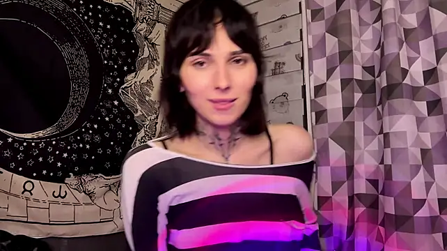 SweetFemBoyy Webcam-Show
