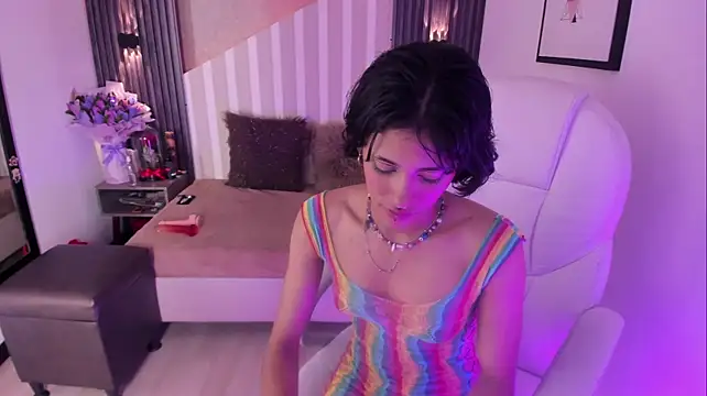 Jenay_RosseのライブXXXチャット