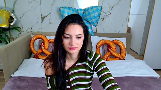 XXX chat uživo modela TianaFoxy