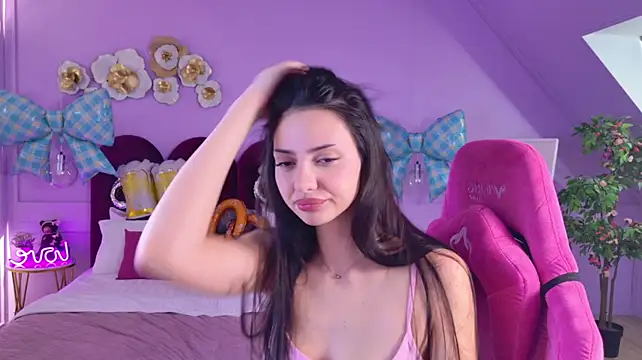 TianaFoxy's Live XXX Chat