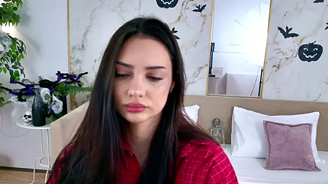 แชท XXX สดของ TianaFoxy