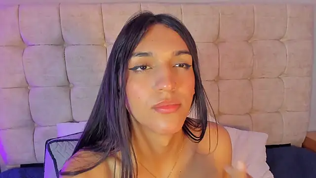 Show modela brittany_collins1 na web-kameri