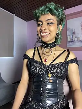 Rithsy_Core Show in webcam