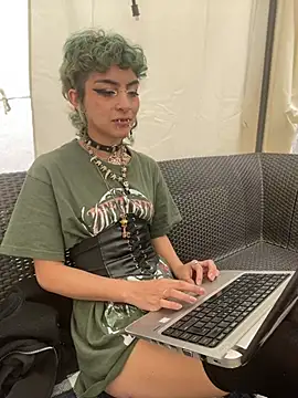 Rithsy_Core Webcam show