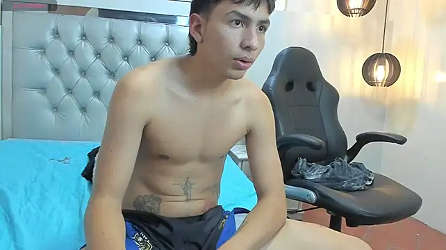 Leo_Royce Webcamshow