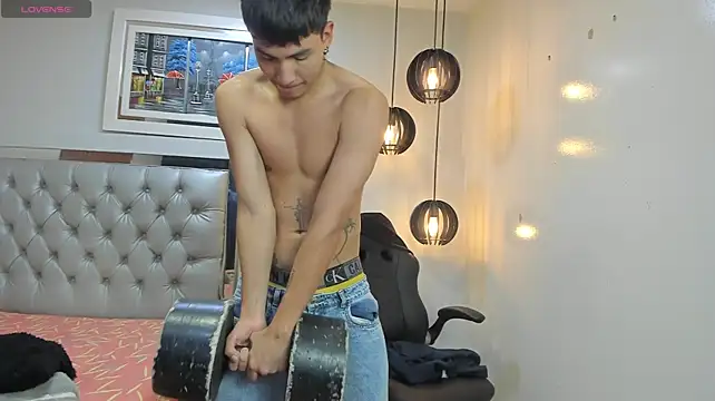 Leo_Royce Webcamshow