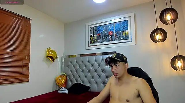 Show de Leo_Royce na webcam