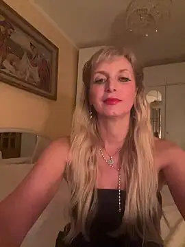 Show modela lysijaa na web-kameri