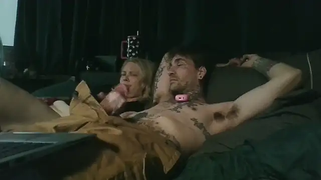 Show Webcam de 2-BLUNT-CUNTS