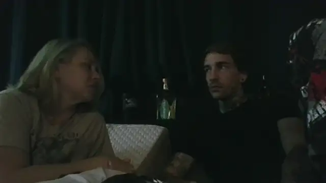 2-BLUNT-CUNTS Show Webcam
