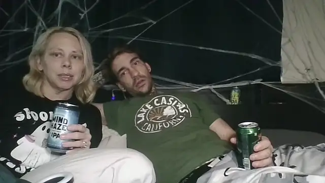 2-BLUNT-CUNTS – Kamerová šou