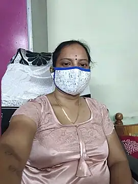 salukutty 在線直播表演